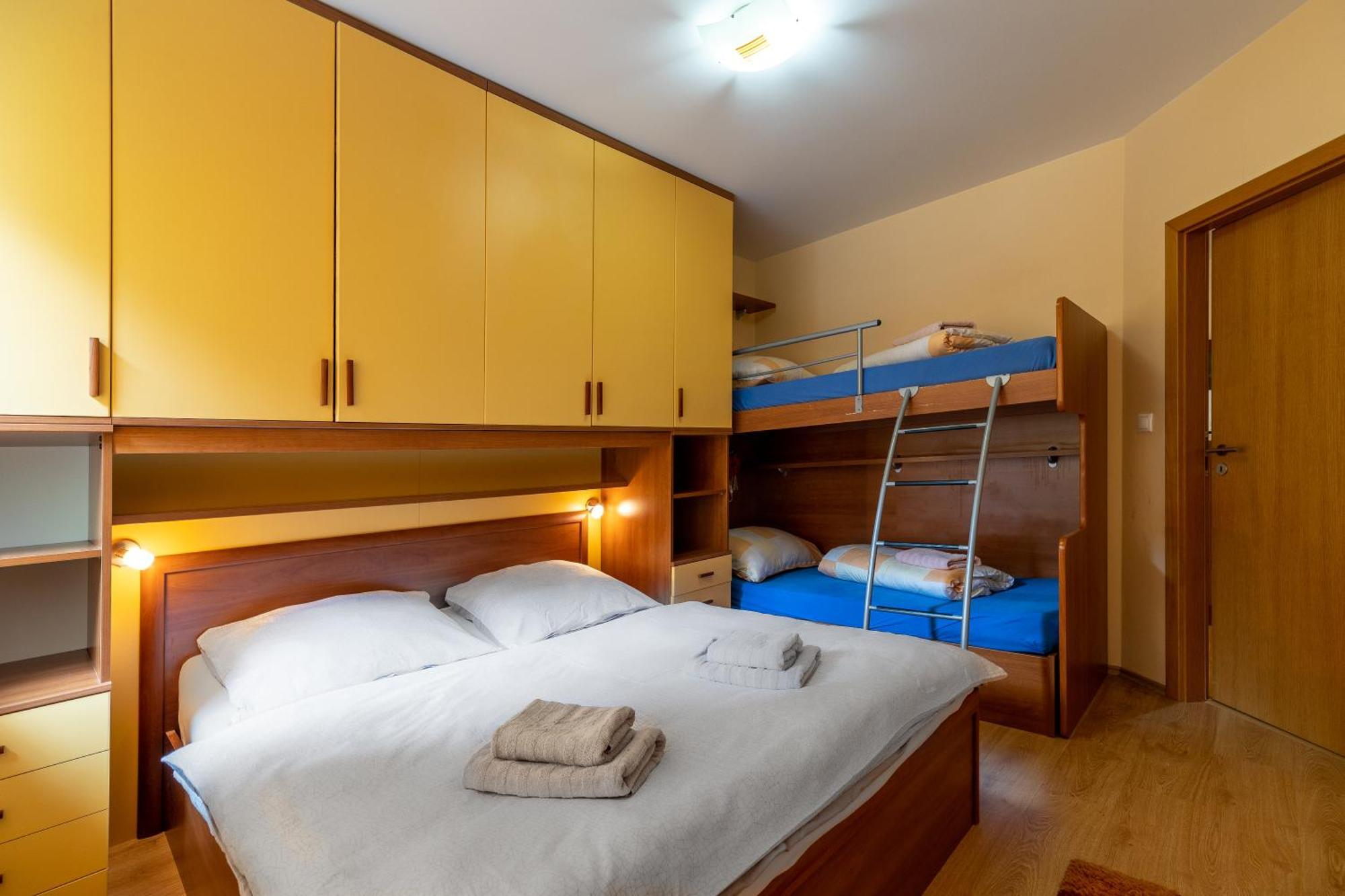 Rodinny Apartman Slnecnica تالي المظهر الخارجي الصورة